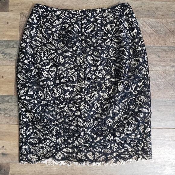 Weston Wear by Anthropologie Black Lace and Cream Pencil Skirt Small - Picture 8 of 13